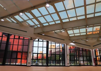 看光伏與建築的（de）“跨界”聯動：中國西部科技創新港7號（hào）樓