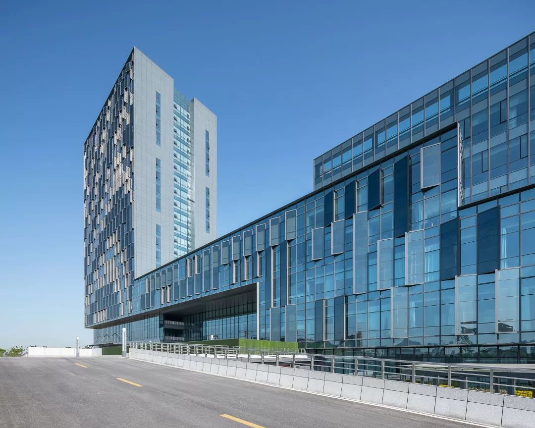 1677812404548334TUAQ.jpg 3.jpg