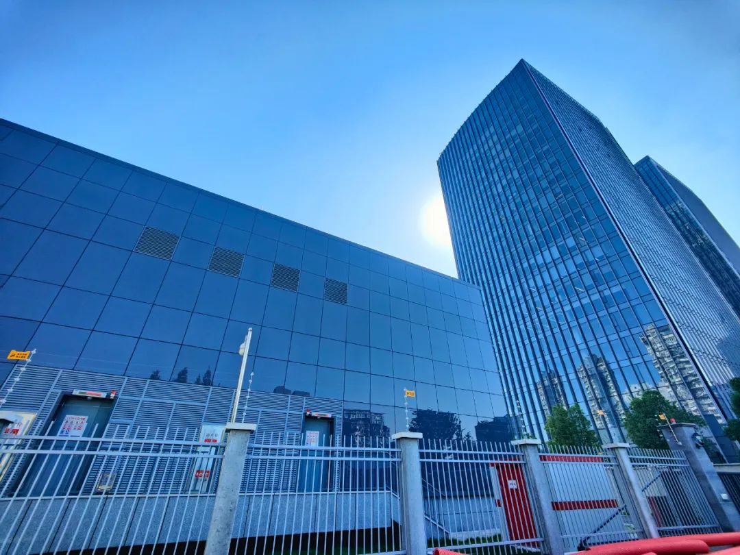 1700189740282792ovoG.jpg 3.jpg