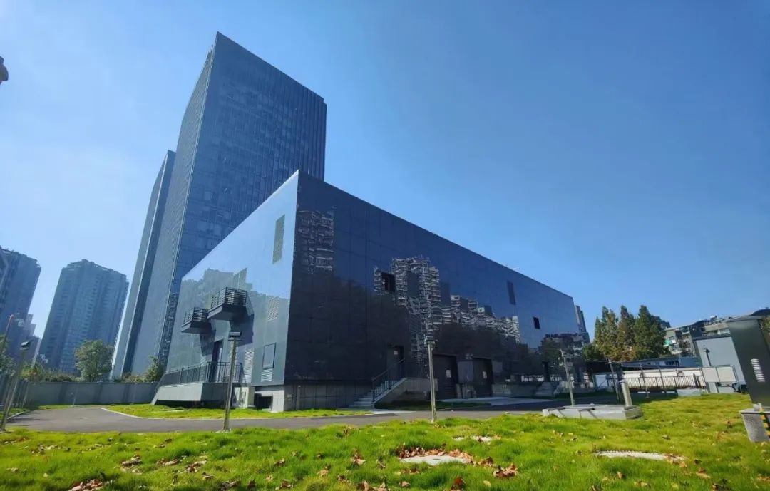 1700189792262317tiXe.jpg 4.jpg