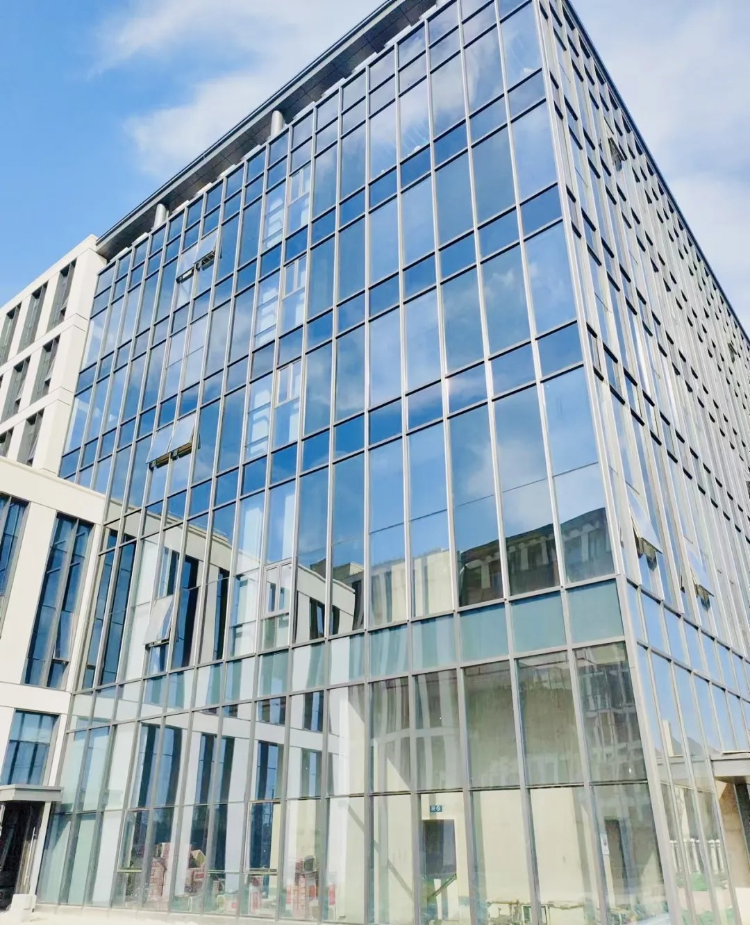 1734683554912145y9ld.jpg 1.jpg